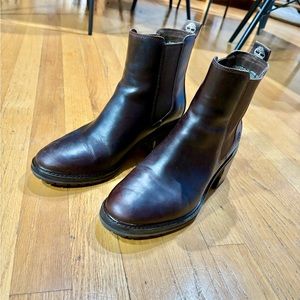 Timberland women’s leather ankle boot